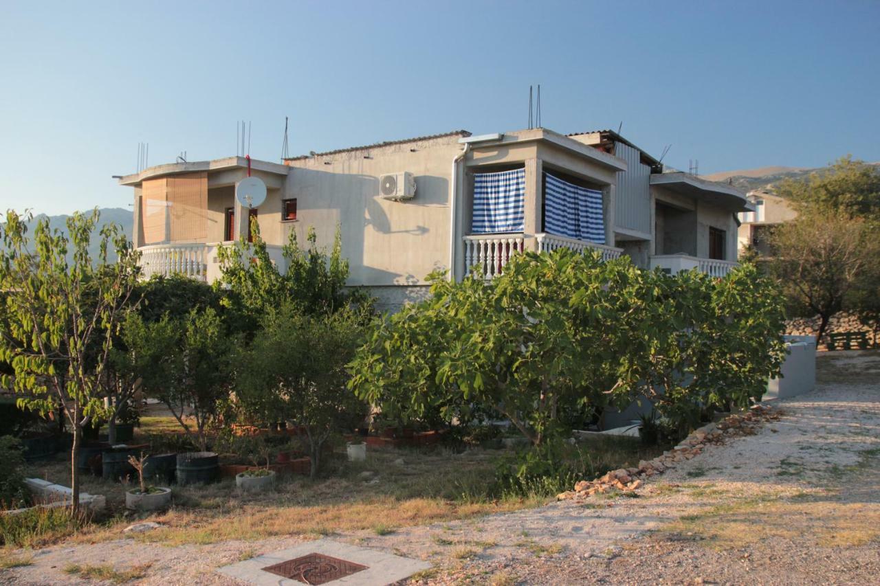 Apartments Irina Rovanjska Bagian luar foto